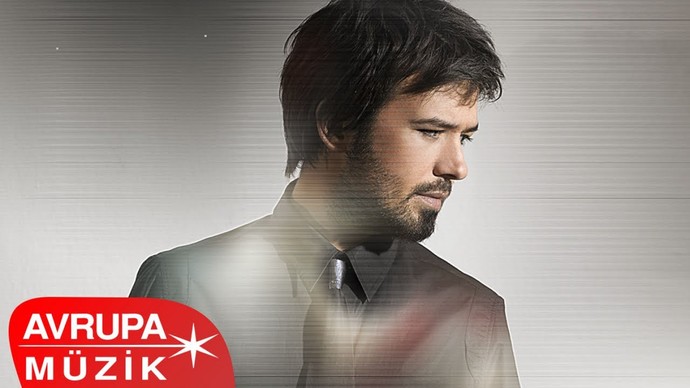 Yalın, 20. yılını stadyum konseri ile kutluyor! Sizin favori Yalın şarkınız hangisi?