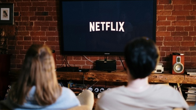 Şimdiye kadar neden izlememişim dediğiniz film/dizi var mı?