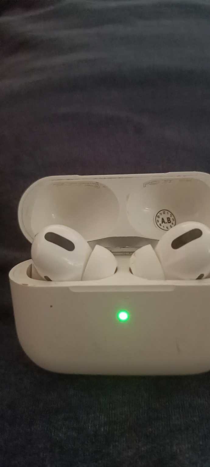 Apple airpodstan daha güzel bir kulaklık var mıdır?