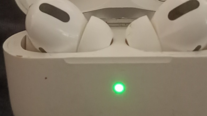 Apple airpods'tan daha güzel bir kulaklık var mıdır?
