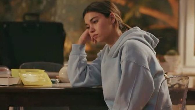 Aynı bölümdeyiz Instagram'dan istek atsam yanlış anlar mı?