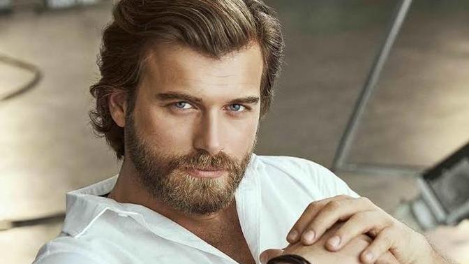 Yakışıklı erkeğin düşmanı çok mu olur?
