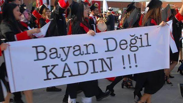Kadınlara Bayan diye hitap etmek hakaret midir?