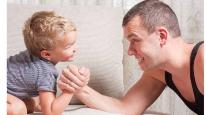 Bir erkeğe en çok yakışan şey baba olmak mı?