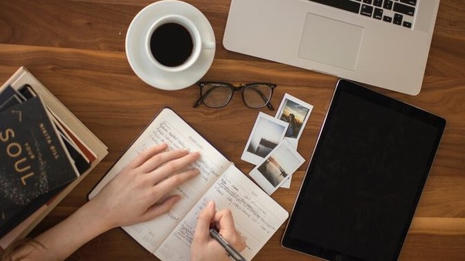 Her gün mutlaka üzerinde fikir geliştirdiğiniz konular var mıdır?