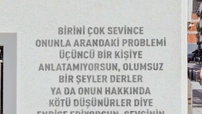 Yaşadığın olayları 3. kişilere anlatır mısın?