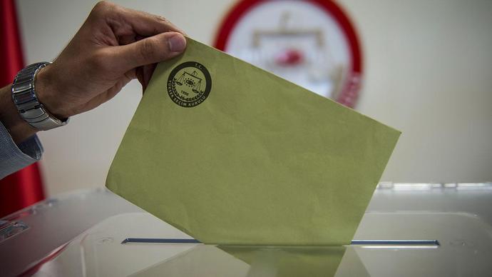 Seçimlerde oyunuzu hangi partiye, hangi nedenden vereceksiniz?