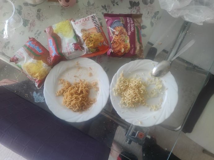 Noodle midir makarna mıdır bunu yiyen var mı?