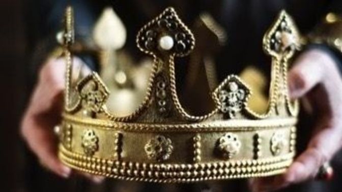 Senden hangi Krallığa kral/kraliçe 👑 olur söyleyeyim mi?