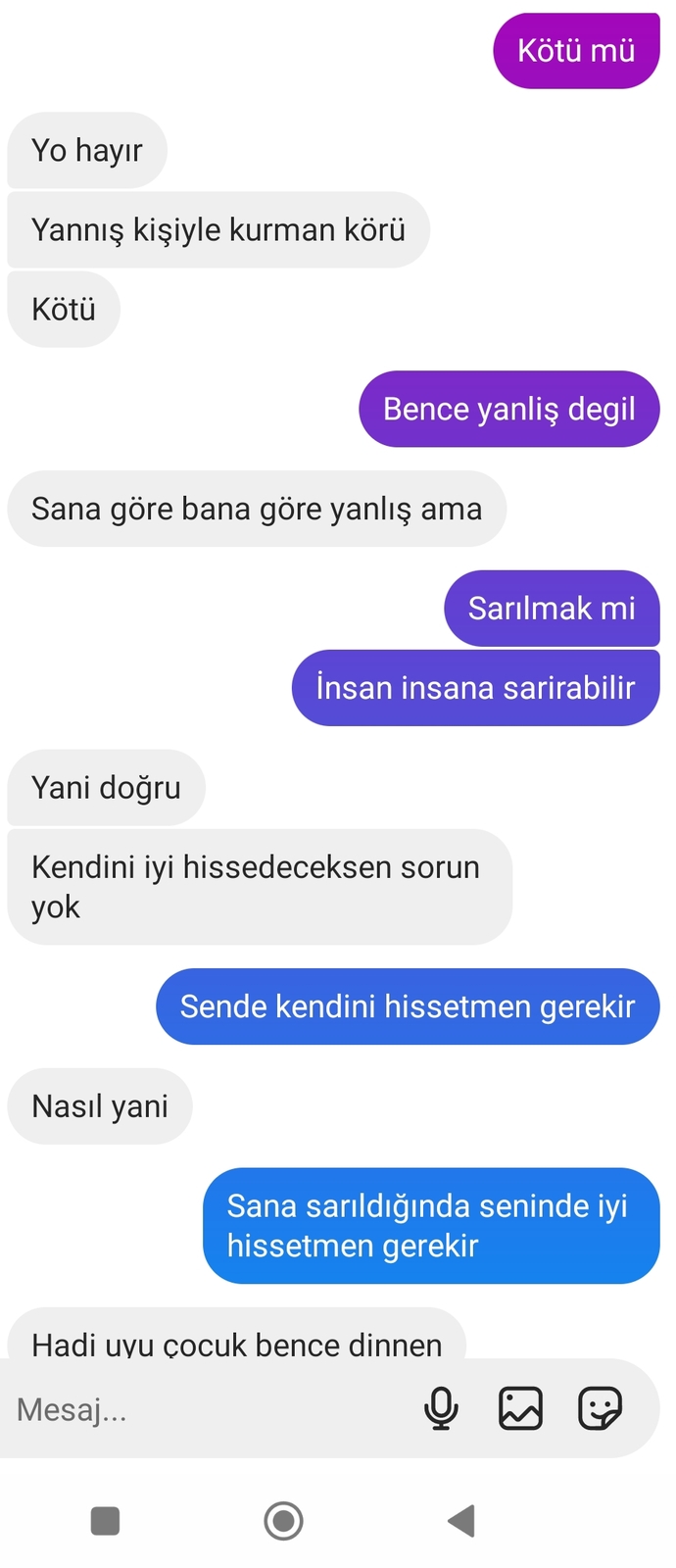Bu kızın niyeti ne naz mı yapıyor?