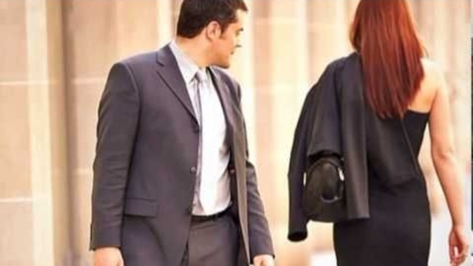 Yanınızdan geçen karşı cinse her zaman bakar mısınız?