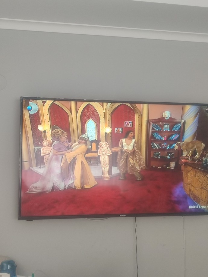 Günaydın, sabah uyandınız ve tv de bu dizi naparsınız?