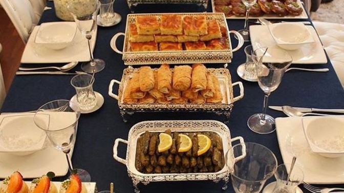 Tüm aile ile iftarda aynı sofrada buluşup orucu aynı anda açmaya önem verilir mi sizin evde de?
