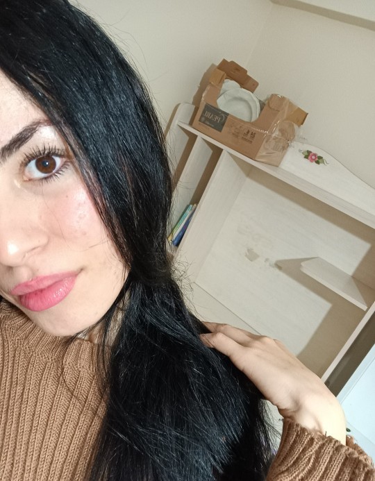 Siyah saç her tene yakışır mı?
