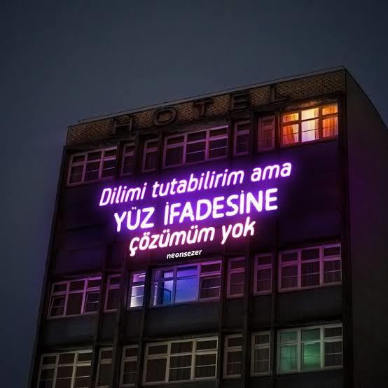 Vurur yüze ifadesi falan