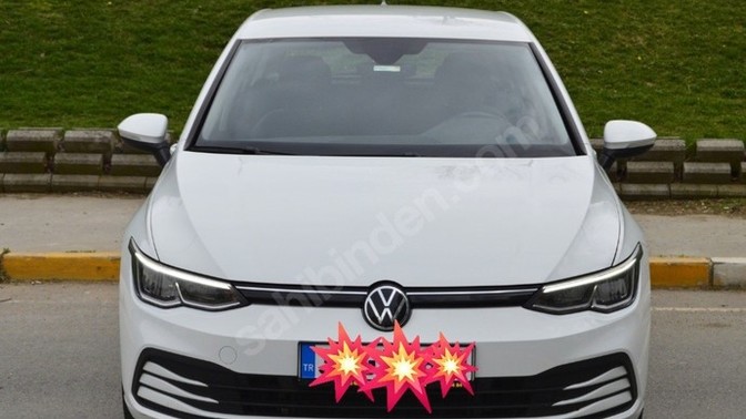 Arkadaşlar, 1.300.000 TL bütçem var. Volskwagen Golf mü, Seat Leon mu alayım?