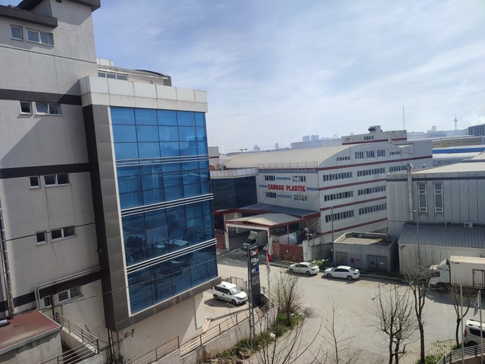 Çektiğiniz son üç fotoğrafı buraya atsaydınız ne görmüş olurdum?