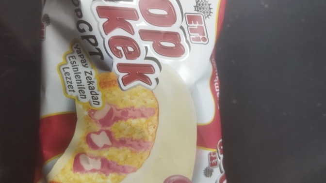 Yapay zekanın tasarladığı pop kekin kekini deneyen var mı nasıl buldunuz tadını?