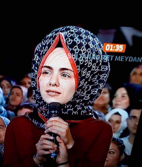 Başörtünün altındaki topuz ne derece olmalı?