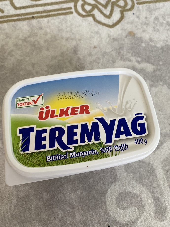 Tereyağı yerine bunu kullansam olur mu pasta yapacağım da?