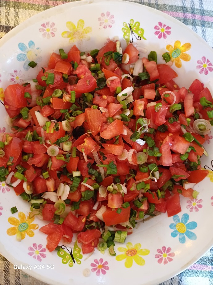 Senin için bir salatada olmazsa olmaz nedir?
