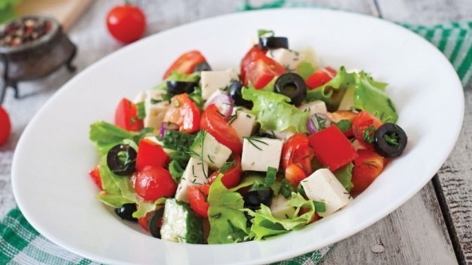 Senin için bir salatada "olmazsa olmaz" nedir?
