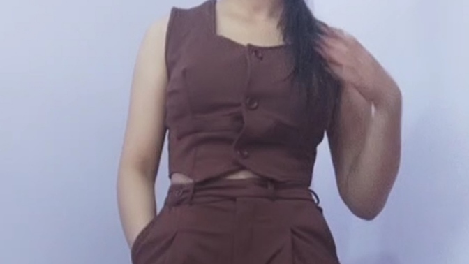 Bunun içine ne giyebilirim?