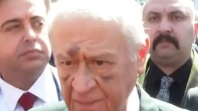 Devlet Bahçeli kimden dayak yedi?