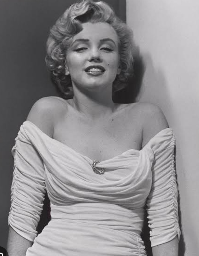 Marilyn Monroe güzelliği sebebiyle mi talihsiz Bi hayatı oldu?