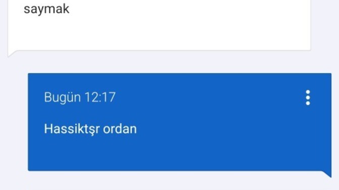 Bu kadar hakaret eden bi kızla olur mu?