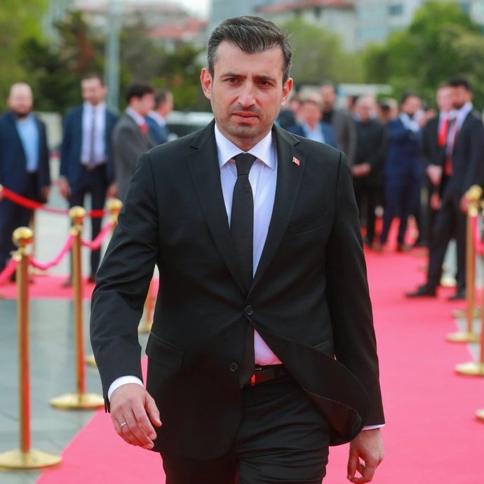 Selçuk Bayraktar, Forbesın milyarderler listesine girdi! Gurur duyuyor muyuz, bir alkışı hak etmedi mi?