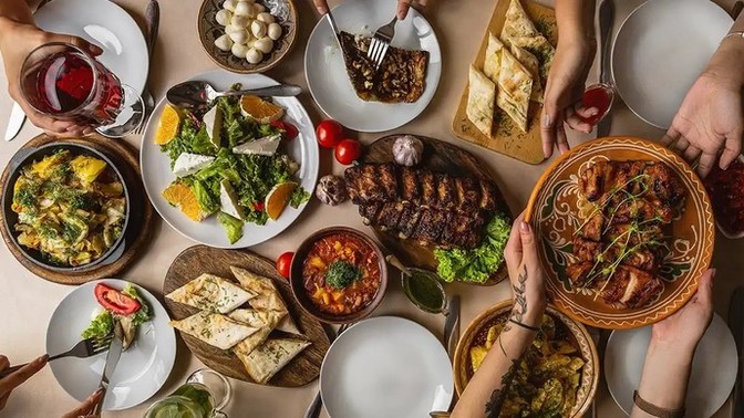 Kimler iftarını açtı?