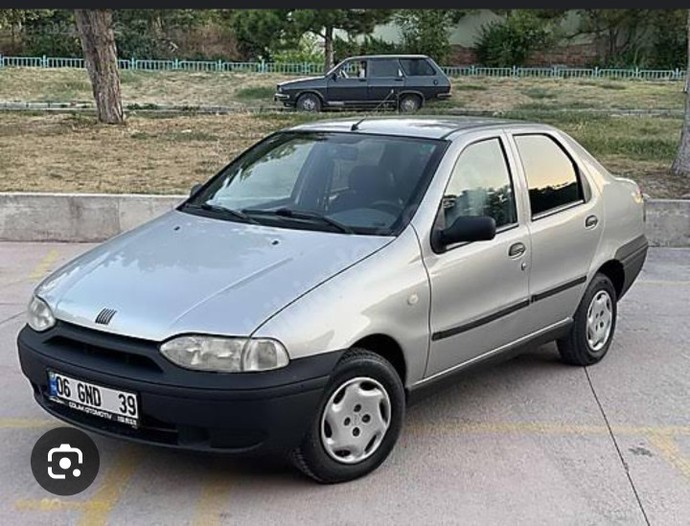 Renault 19 Europa mı? Fiat Siena mı?