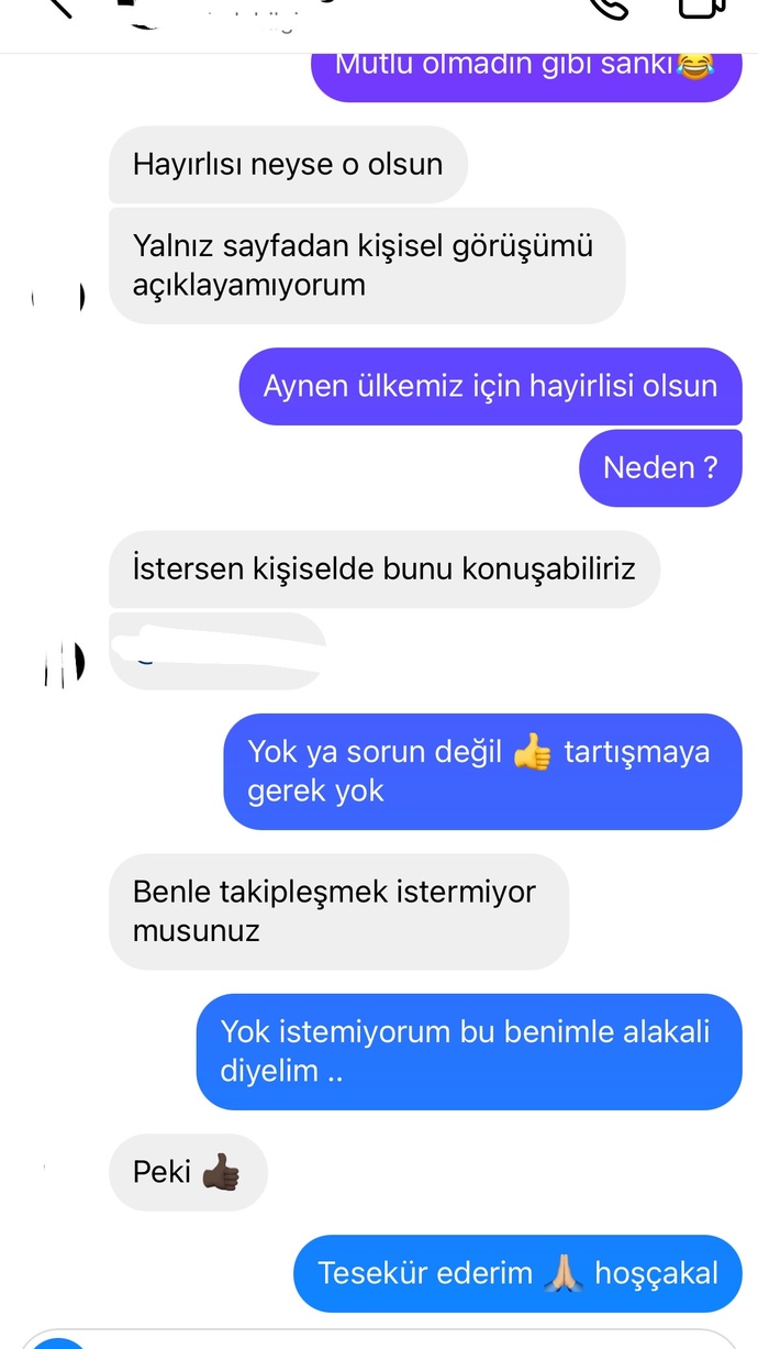 Ünlü bi haber sayfasi beni engelledi sirf onunla özelden konusmak istemedim için komik değil mi?