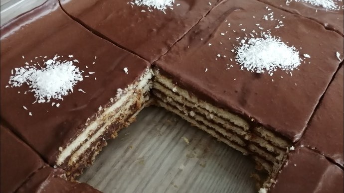 Daha önce hiç Bisküvi Pastası yediniz mi, kimler bu fakir lezzetini denedi😅😅?