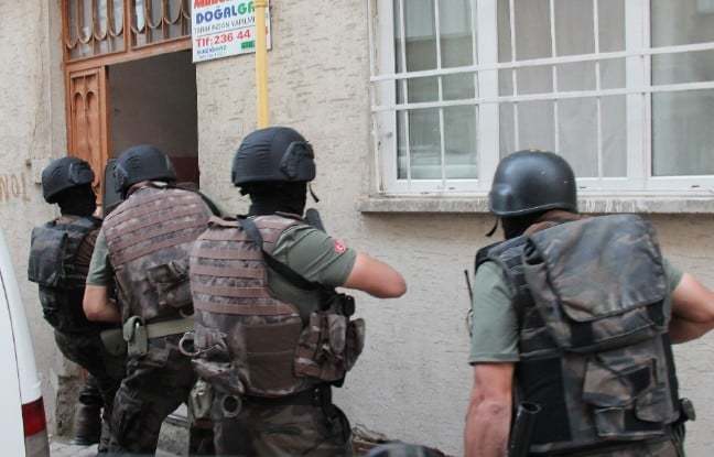 Erkekler, 16 yaşındaki kız yaşlı mıdır?