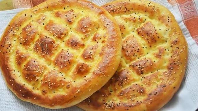 Pide yumurtalı mı yumurtasız mı güzel?