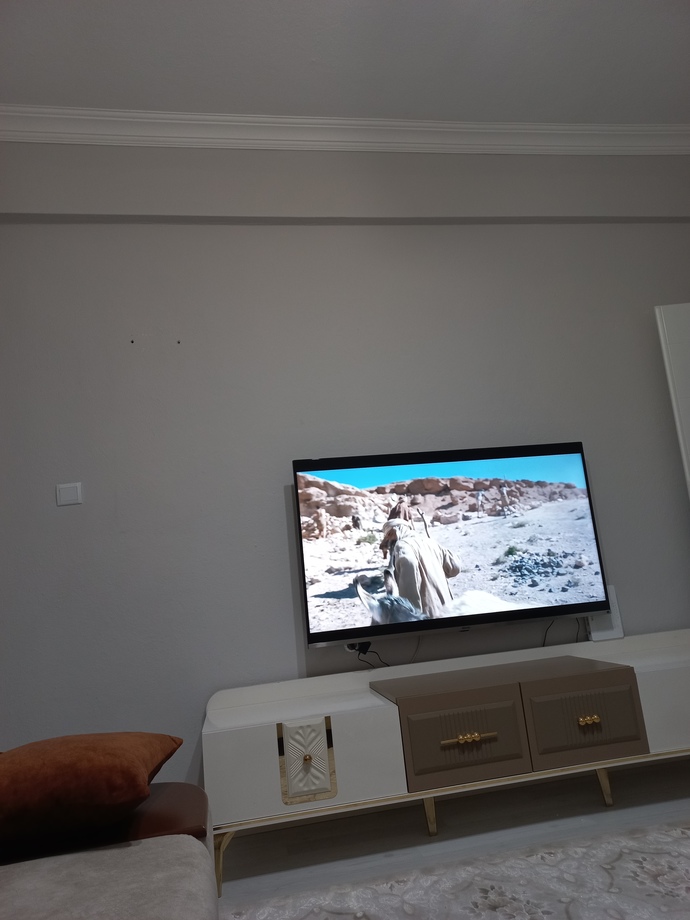 Şu an  ne yapıyorsunuz? Film onerir misiniz?
