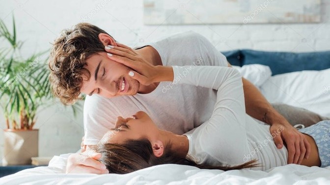 Partnerinizin dantelli iç çamaşırları giymesi sizi tahrik eder mi?
