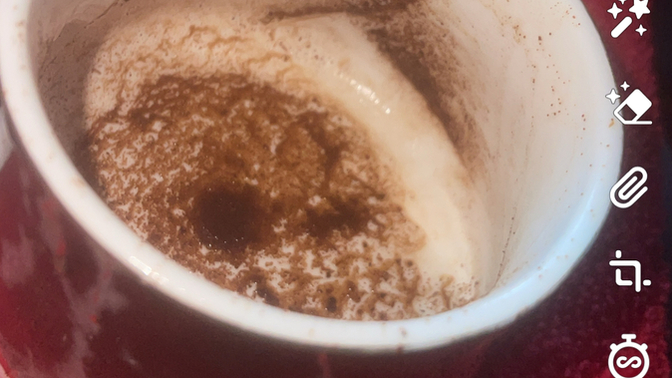 Iyi haftasonunular✨ falima bakar mısınız lütfen  +eig?
