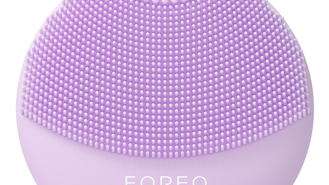 Foreo luna serisinden yüz temizleme cihazı alıcam: sizce hangi rengini tercih etmeliyim?