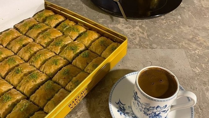 Ramazan bayramında tatlının yanına kahve ikram edilse çok iyi olmaz mı?