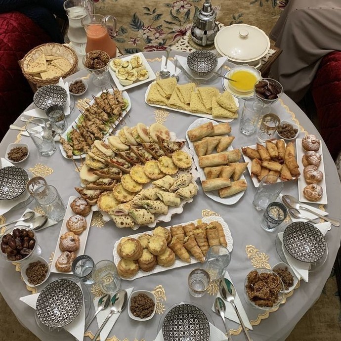 Sahur yapan var mı?