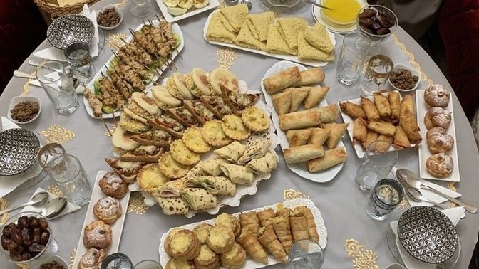 Sahur yapan var mı?