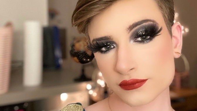Erkekler, kadinlardan daha mı iyi makyaj yapıyor 💄?