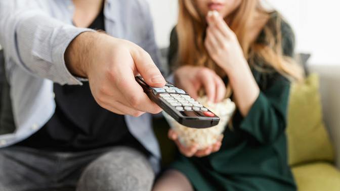 Bir filmi/diziyi izlemeniz için hangi kriterleri sağlaması gerekir?
