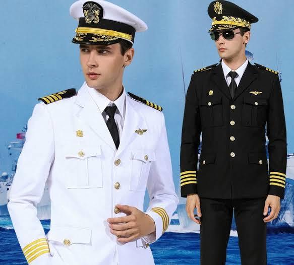 Üniforma bir insana çekicilik katar mı?