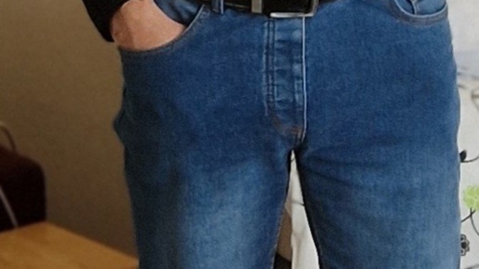 Sizce bu görseldeki fotoraflardan hangi kombin daha iyi?
