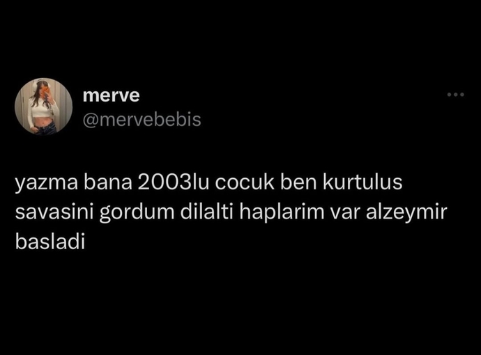 Size de kardeş gibi gördüğünüz yaştaki karşı cinsler yürüyor mu?