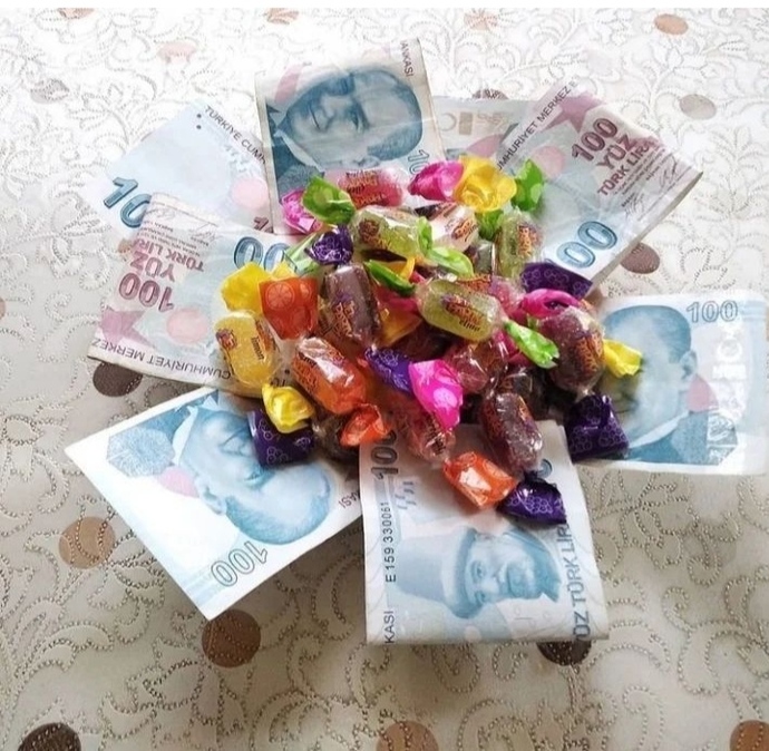Böyle bir bayram şekerliği hazırladım, nasıl olmuş 🍬🍭?